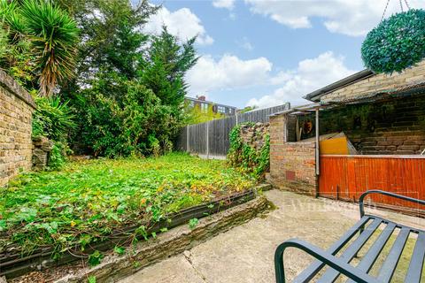 3 bedroom terraced house for sale, Leighton Gardens, London, NW10