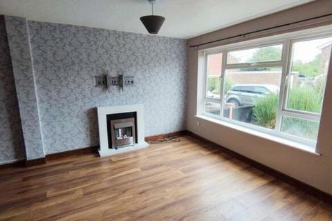 2 bedroom semi-detached house to rent, Spruce Avenue, Ormesby. NR29 3RQ