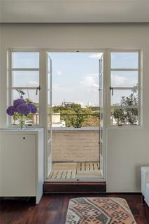 1 bedroom apartment for sale, Broadwalk Court, 79 Palace Gardens Terrace, Kensington, London, W8