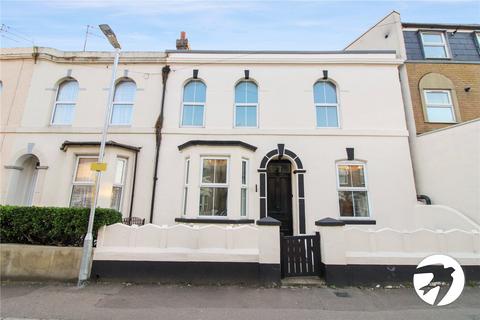 3 bedroom terraced house to rent, Norfolk Road, Gravesend, Kent, DA12