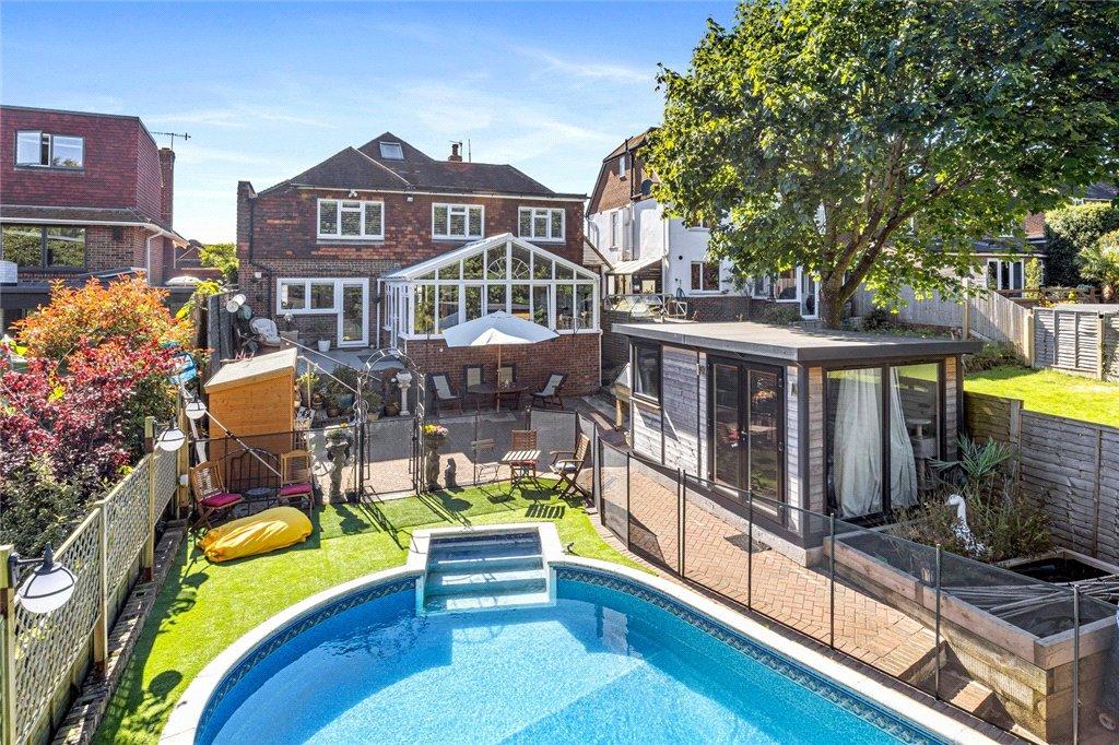 Woodland Avenue, Hove, East Sussex 5 bed detached house for sale £