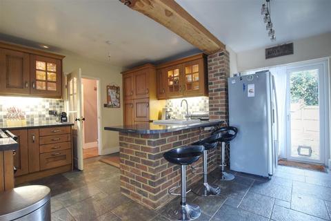 5 bedroom detached house for sale, Gunters Lane, Bexhill-On-Sea