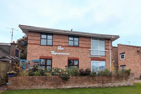 1 bedroom flat to rent, The Sycamores, 65 Sompting Road BN15