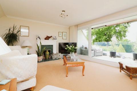 4 bedroom detached house for sale, The Fairway, Midhurst, West Sussex