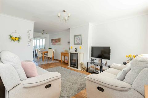 3 bedroom terraced house for sale, Coleridge Crescent, Goring-By-Sea