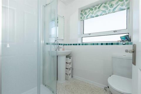61 Coleridge Crescent, Goring By Sea, Worthing, BN12 6LU