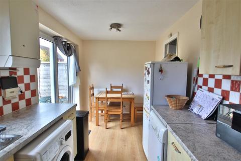 3 bedroom terraced house to rent, Laurel Avenue, Walton Cardiff, Tewkesbury