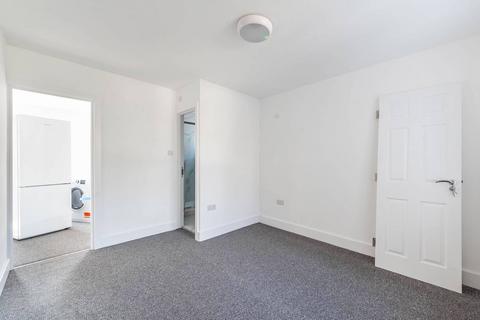 1 bedroom flat to rent, Graham Road, Harrow Weald, Harrow, HA3