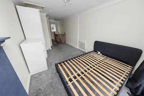 undefined, Trecynon, Aberdare CF44
