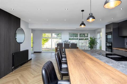 21 Bodmin Road, Worthing, BN13 3HE