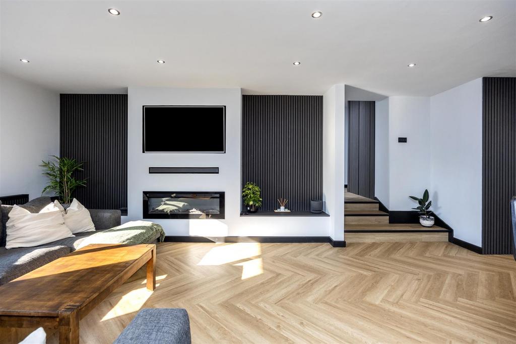 Bodmin Road, 21-026.jpg