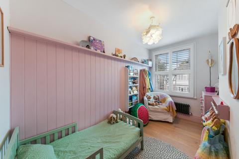 1 Gordon Road, Surbiton, KT5 9AR