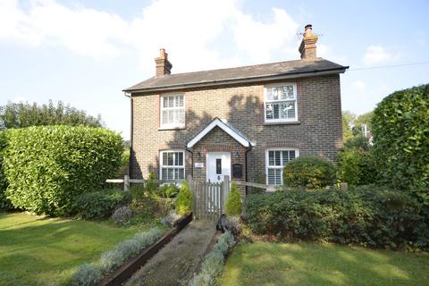 3 bedroom detached house for sale, South Road, Wivelsfield Green, RH17