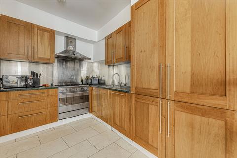 2 bedroom apartment for sale, Wandsworth High Street, London, SW18