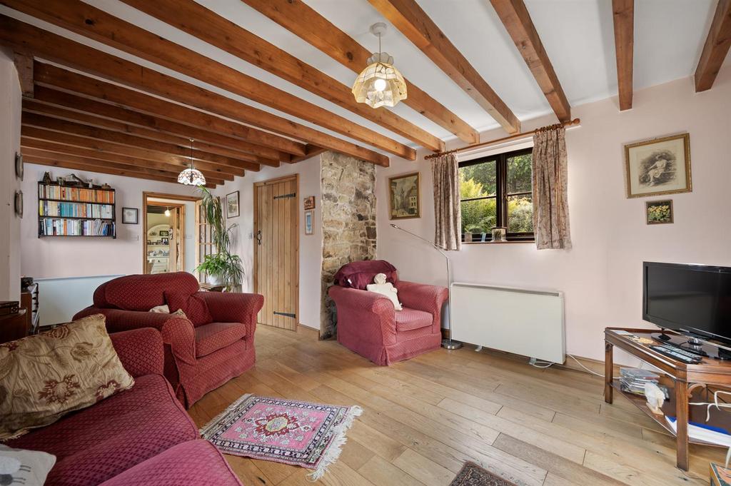 Sitting Room towards rear window.jpg