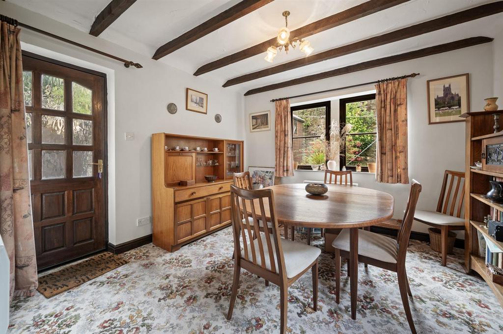 Dining Room.jpg