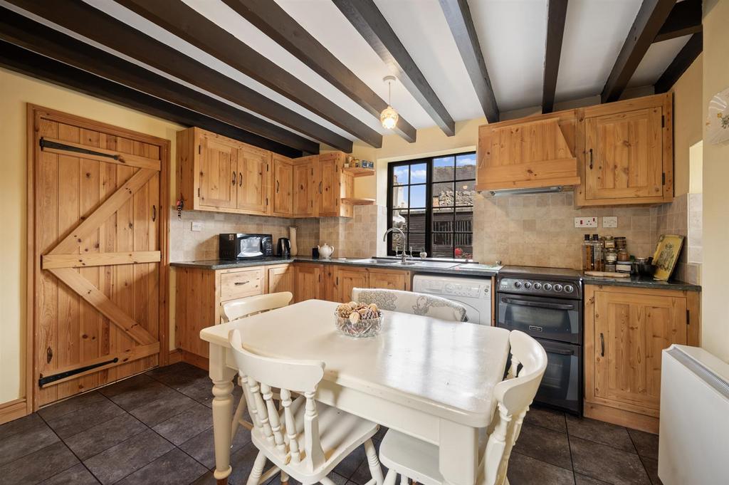 Kitchen  .jpg
