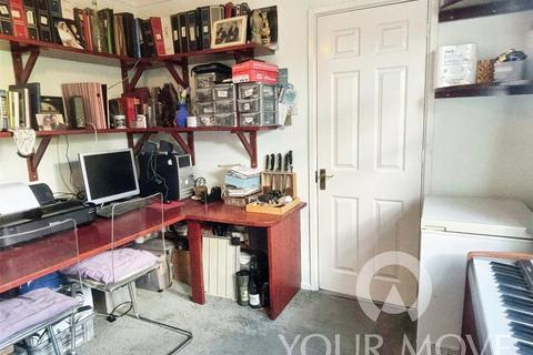 1 Baker Hill Close, Northfleet, Gravesend, DA11 8PD
