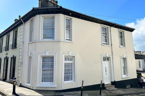 4 bedroom end of terrace house for sale, Croft Road, Torquay, TQ2 5UF