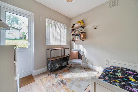 153a Silverdale, London, SE26 4SQ