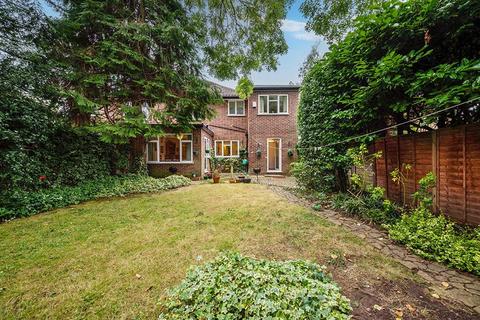 5 bedroom semi-detached house for sale, Devonshire Drive, Surbiton KT6