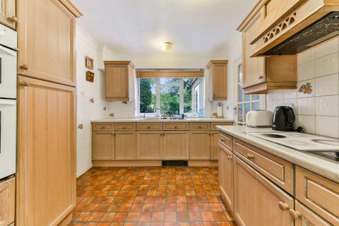 5 bedroom semi-detached house for sale, Devonshire Drive, Surbiton KT6