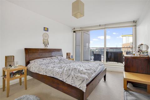 137 Basin Approach, London, E14 7JG