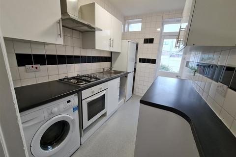 38 Tallack Road, London, E10 7JR