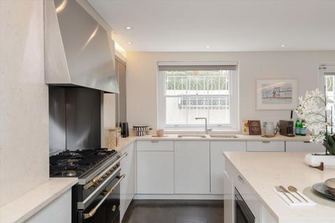 4 bedroom terraced house for sale, Cambridge Place, Kensington, London, W8