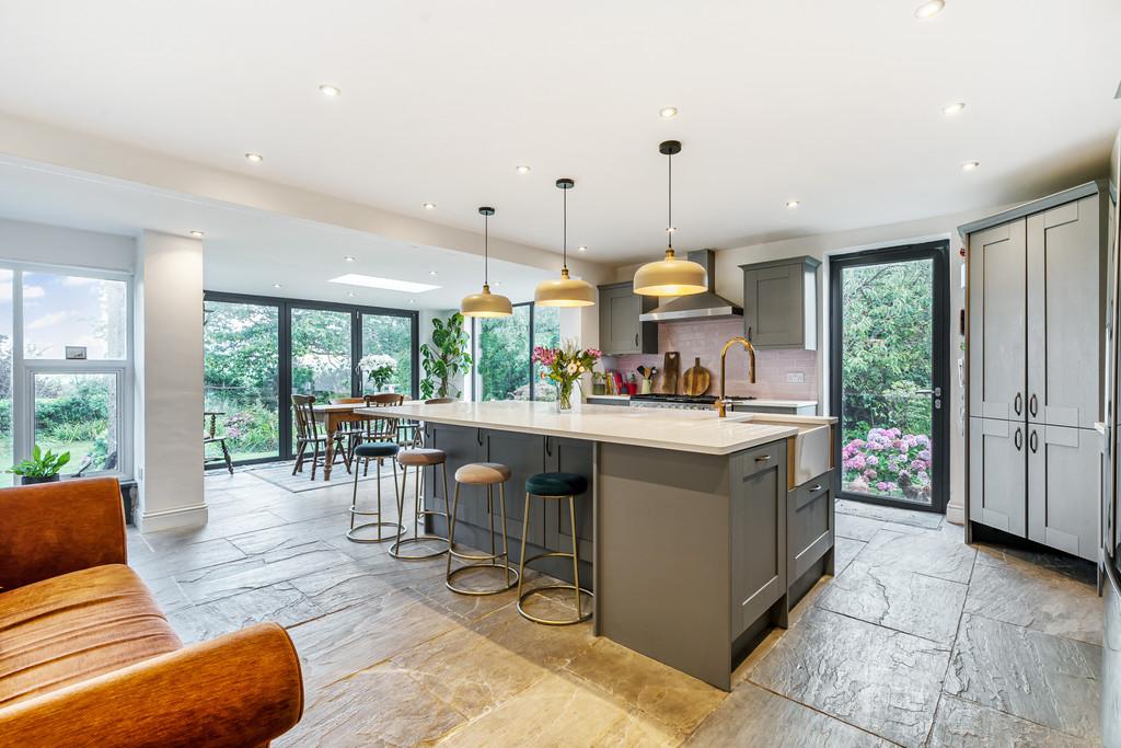 Family Dining Kitchen