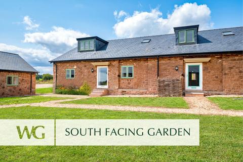 2 bedroom barn conversion for sale, Broadclyst, Exeter