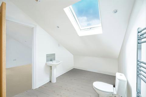 2 bedroom barn conversion for sale, Broadclyst, Exeter