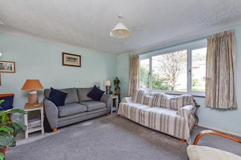 12 Sandy Close, Petersfield, GU31 4HF