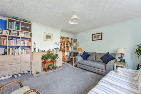 12 Sandy Close, Petersfield, GU31 4HF