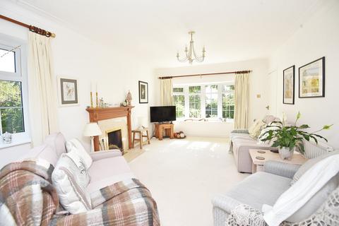 4 bedroom detached house for sale, Burn Bridge Oval, Burn Bridge, HG3