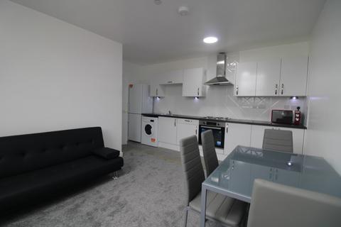 2 bedroom apartment to rent, Castle Edge, 4-6 Castle Boulevard