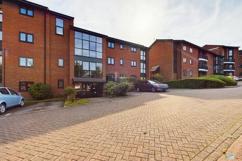 3 bedroom apartment to rent, Priory Wharf, Wirral CH41