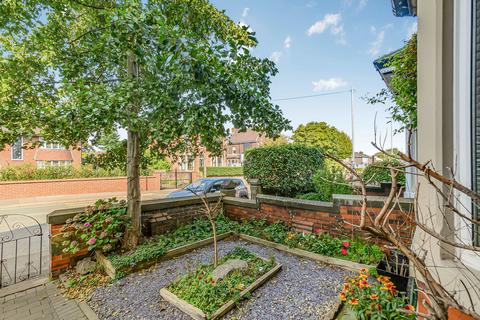 3 bedroom terraced house for sale, Manchester Road, Heywood OL10