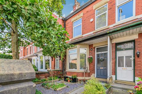 3 bedroom terraced house for sale, Manchester Road, Heywood OL10