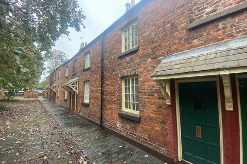 2 bedroom cottage to rent, Betley St, Crewe