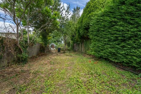 3 bedroom cottage to rent, Chelworth, Malmesbury