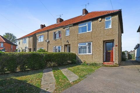 2 bedroom end of terrace house for sale, Warwick Avenue, Woodbridge