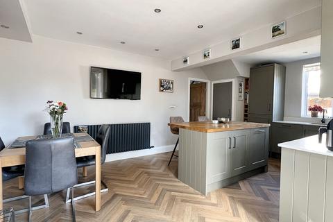 8 The Avenue, Knaresborough, HG5 0NL