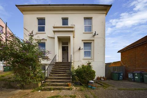 5 bedroom end of terrace house for sale, St Michaels Street, Folkestone