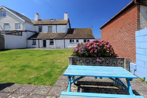 3 bedroom cottage for sale, High Street, Borth