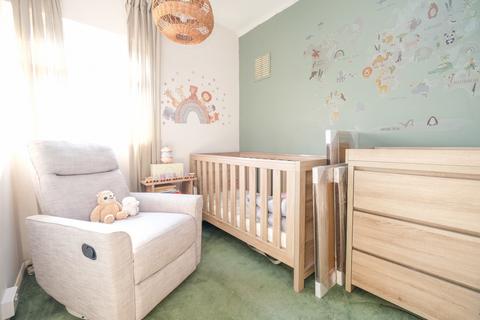 76 Arundel Drive, Orpington, BR6 9JG