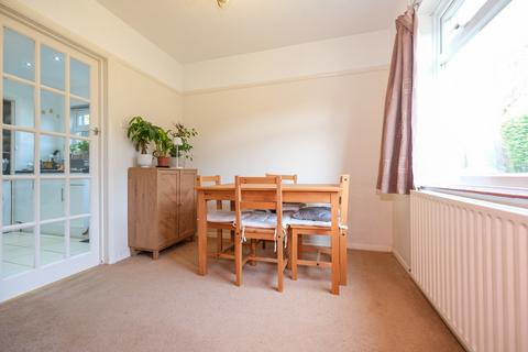 76 Arundel Drive, Orpington, BR6 9JG