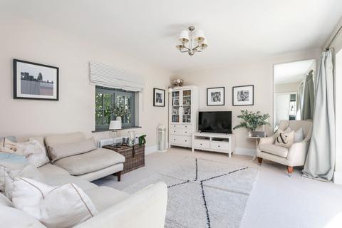 1 Monks Walk, Winchester, SO23 7GD