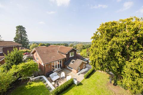 4 bedroom detached house for sale, Glenmore Park, Tunbridge Wells