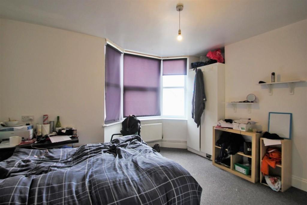 6 SS Bedroom 3